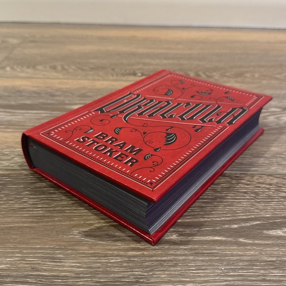 Dracula : (Barnes and Noble Collectible Classics: Flexi Edition) by Stoker Bram - Picture 2 of 7